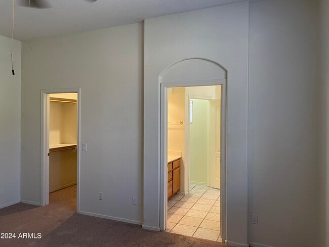 Building Photo - 7322 E Gallego Ln