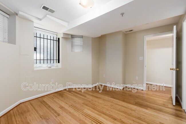 Building Photo - 1713 Euclid St NW