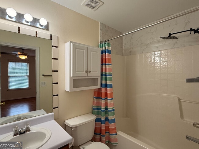 Building Photo - 342 Cottonwood Creek Cir