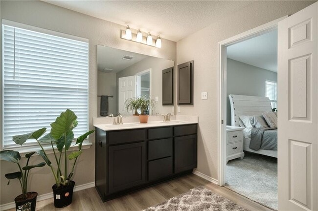 Building Photo - 209 Asher Blue Dr