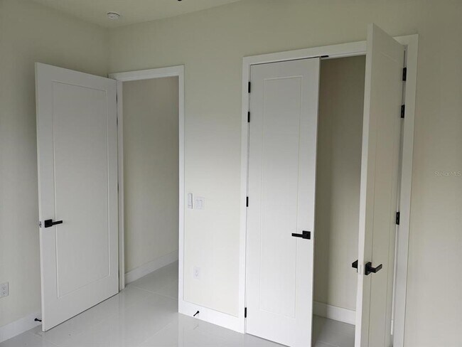 Building Photo - 267 Santa Marta St
