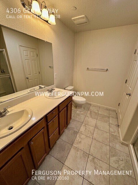 Building Photo - 4306 Gentry Way