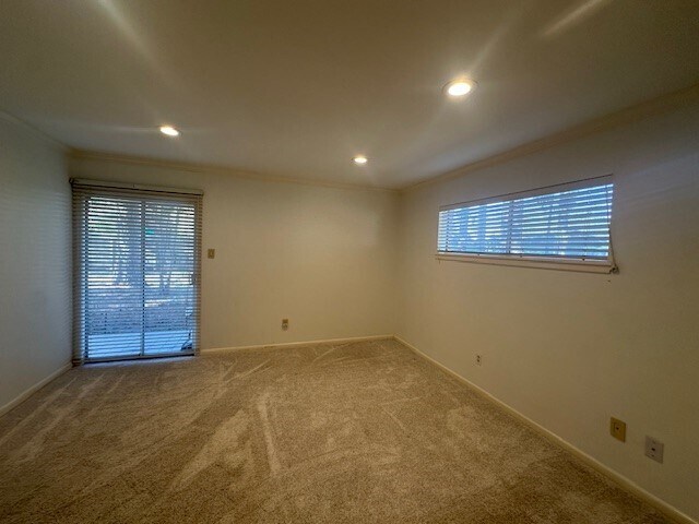 Building Photo - 26 Champions Colony W