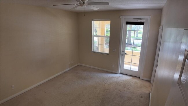 Building Photo - 8561 Insular Ln
