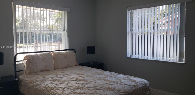 Building Photo - 9835 SW 56th St