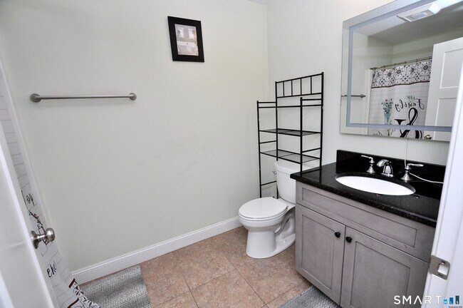 Building Photo - 103 Old Village Cir