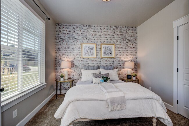 Building Photo - Beautiful Home in the Heart of Eagle