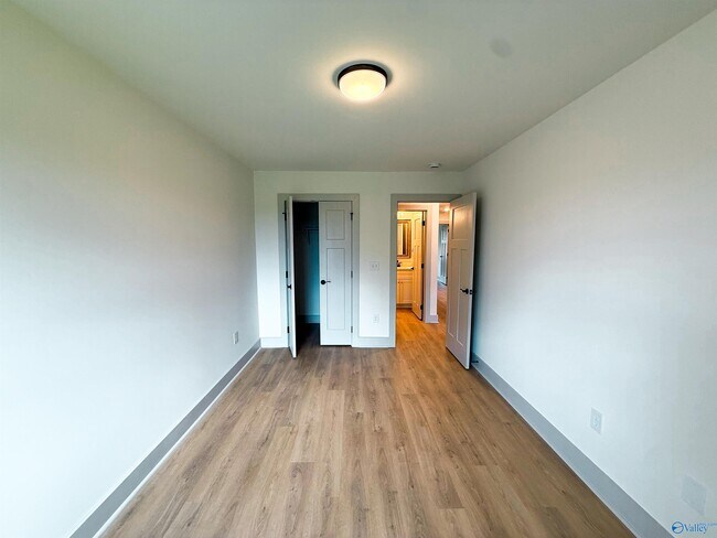 Building Photo - 99 SW She Oak Dr