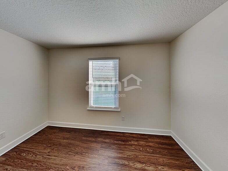 Building Photo - 2864 Calebs Cove Way
