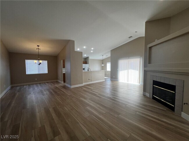 Building Photo - 4110 Jessica Marie St
