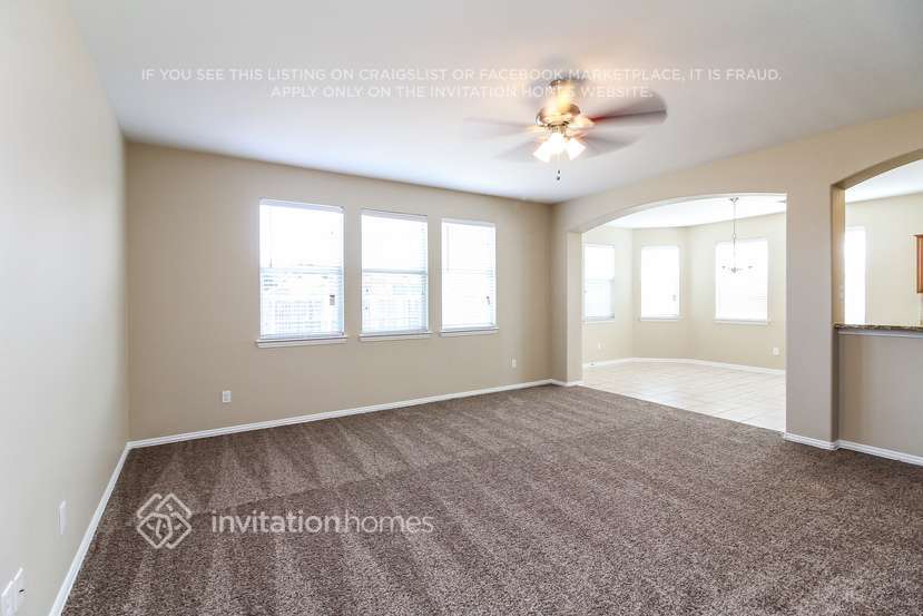 Building Photo - 932 Matagorda Ln