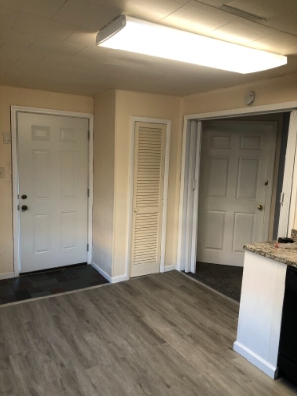 1131 Altamont Ave 1131 Altamont Ave Schenectady NY 12303 Apartment