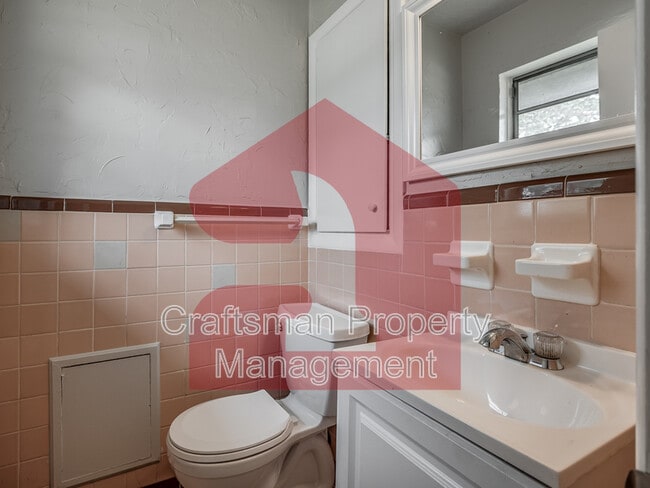 Building Photo - 10504 Ridgeview Dr