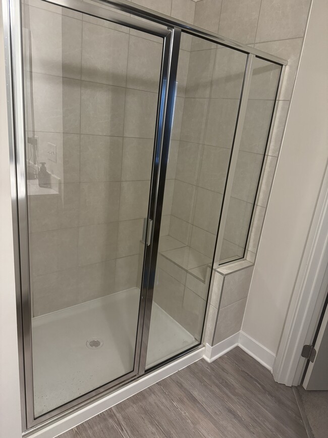 Building Photo - 140 Spring Grove Way