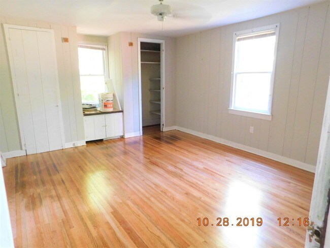 Building Photo - 3817 Alston Rd