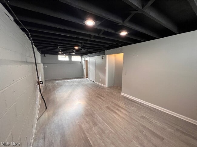 Building Photo - 4606 Lincoln Ave