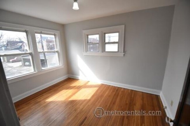 Building Photo - 385-387 Arcadia Avenue