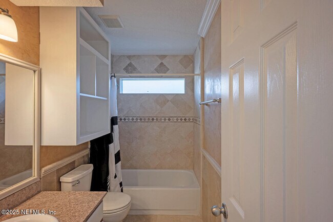 Building Photo - 2958 Lantana Lakes Dr E
