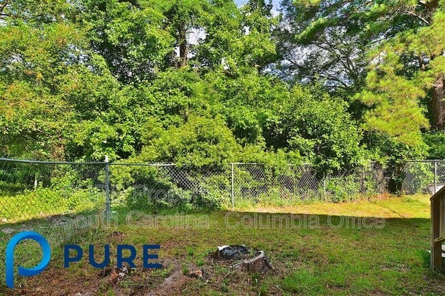 Building Photo - 144 Springwoods Lake Point