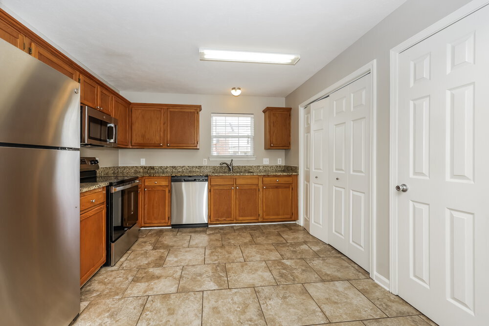 Building Photo - 975 Evie Ann Ln