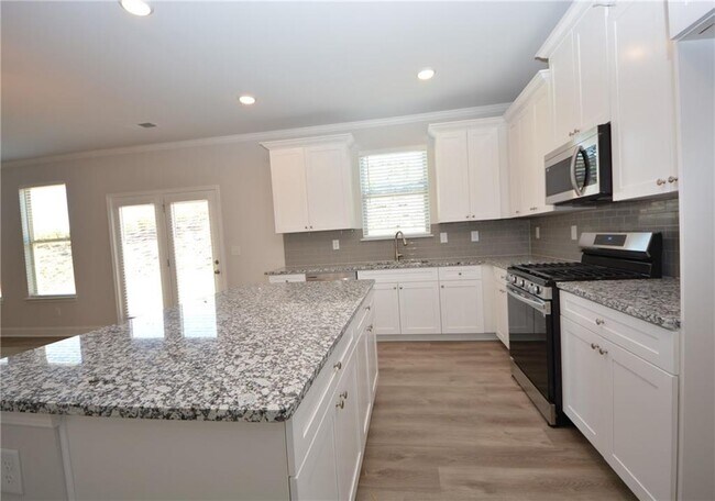 Building Photo - 232 Hellen Vly Dr