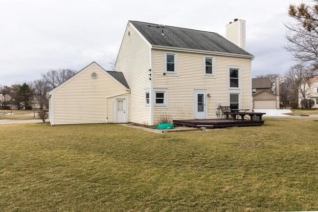 Building Photo - 2236 Sunleaf Ct