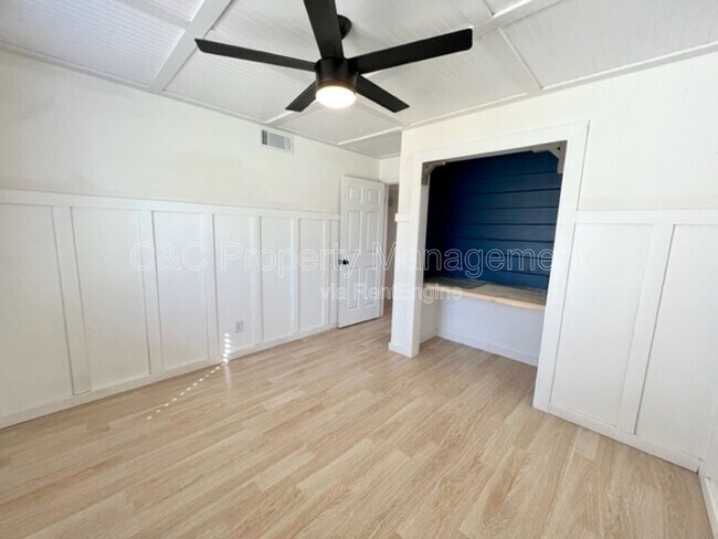 Building Photo - 1125 Burlingame Ave