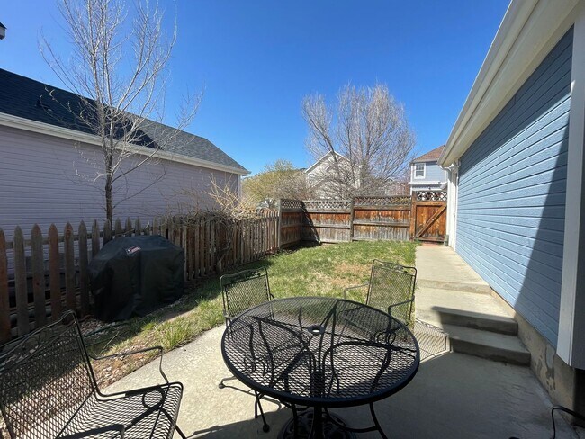 Building Photo - GORGEOUS 3 Bed 3 Bath Home In North Boulder