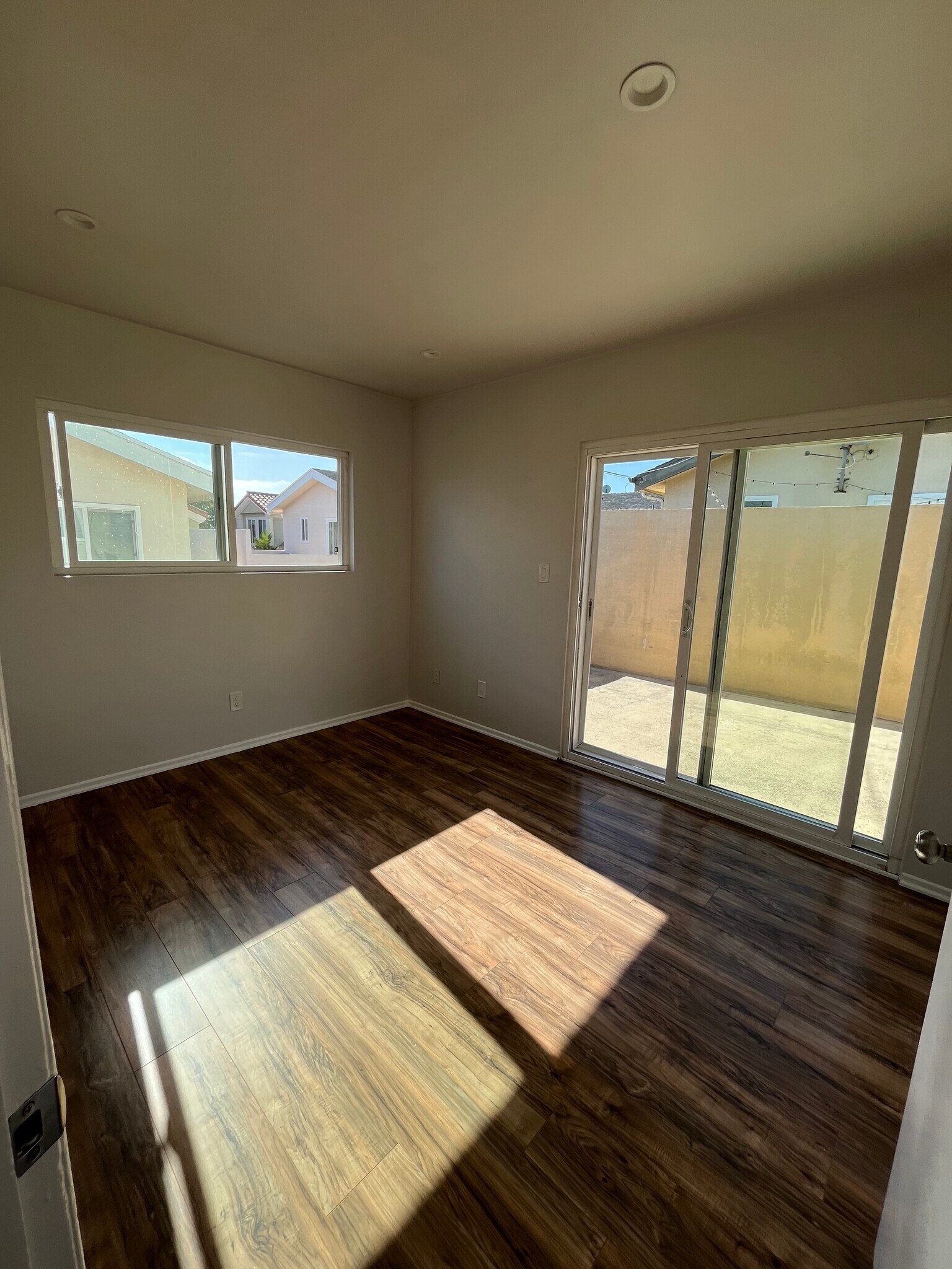 Unit. B - Second Bedroom, opens to Terrace - 2411 Harriman Ln