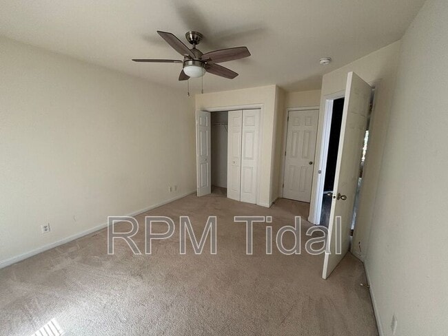 Building Photo - 924 Ironwood Dr