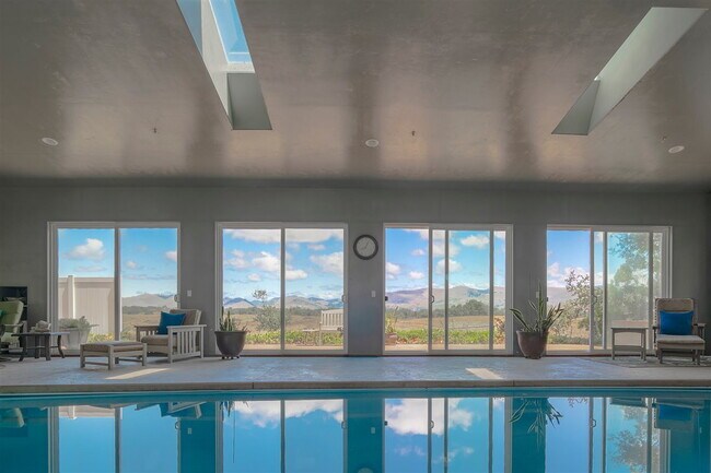 Building Photo - Private Gated Mini-Ranch • 7+ Acres • Luxury Country Living • Indoor Pool • Horses Welcome