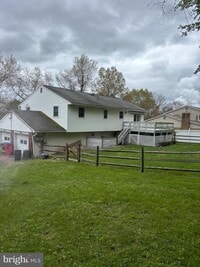 Building Photo - 2435 Welsh Dr