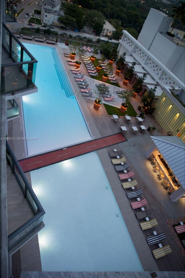 Building Photo - 1300 S Miami Ave