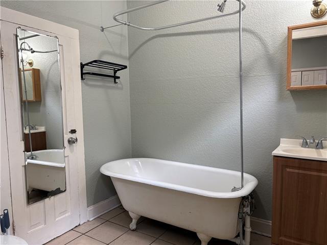 Building Photo - 816 N Carrollton Ave