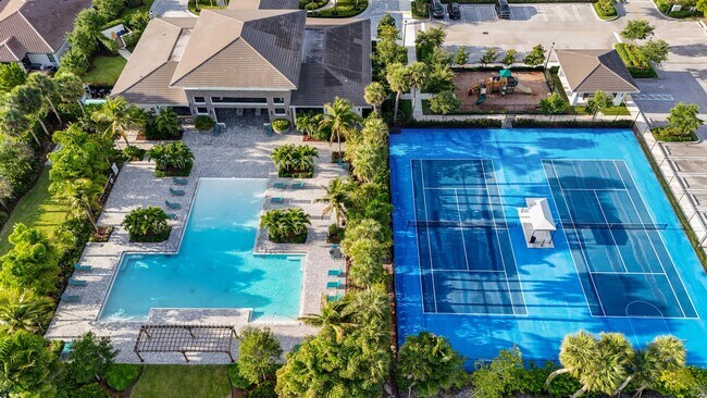 Building Photo - 3263 Dunning Dr