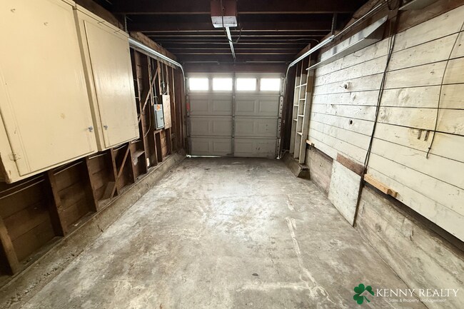 Building Photo - Just Remodeled 2BR Home with Garage & Large Backyard in San Bruno