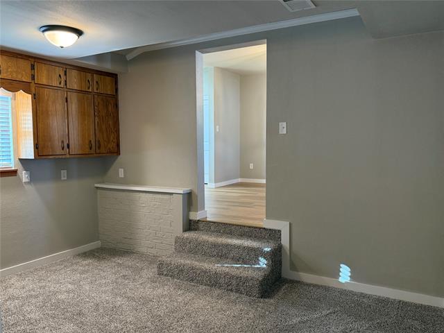 Building Photo - 10109 Clark Airfield Rd