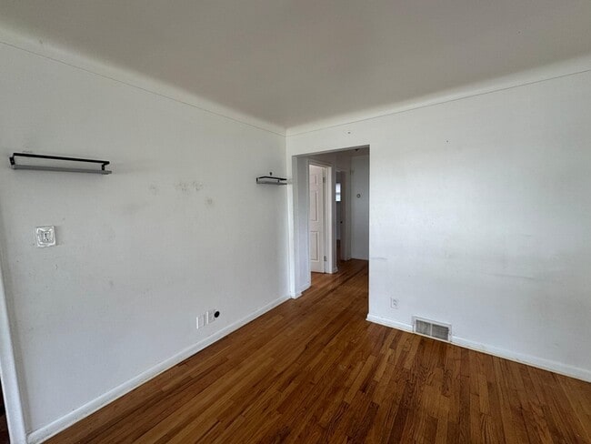 Building Photo - 14615 Stephens Rd