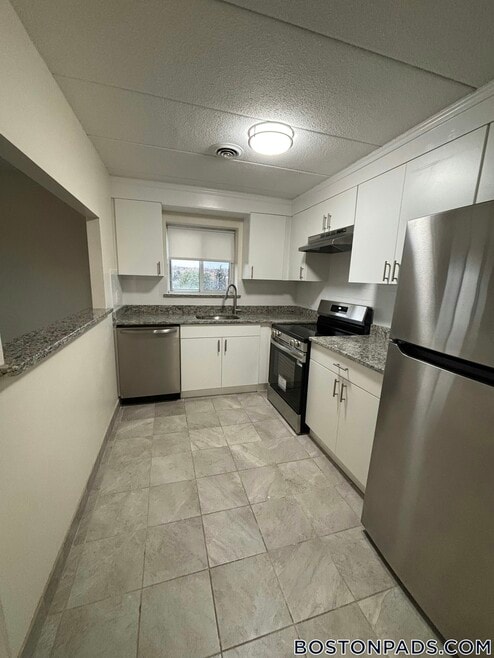 Building Photo - 51 Hill Rd