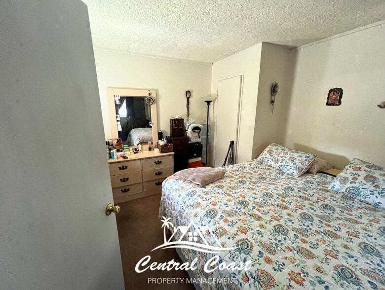 Building Photo - 0 W Park Ave