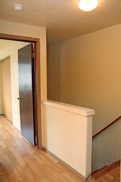 Building Photo - 3548 SE 119th Ave