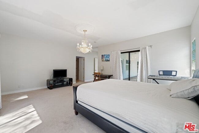 Building Photo - 15656 Crownridge Pl