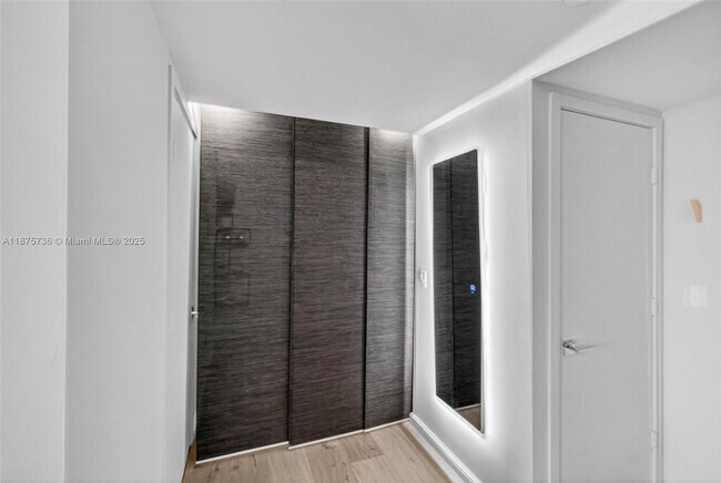 Building Photo - 50 Biscayne Blvd