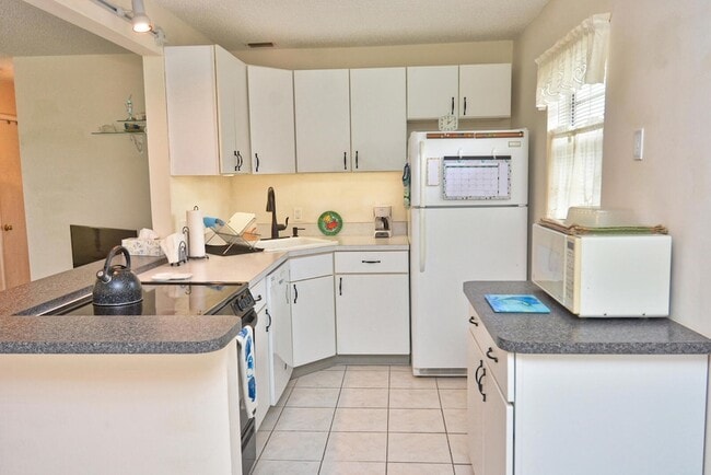 Building Photo - 1225 NW 21st St