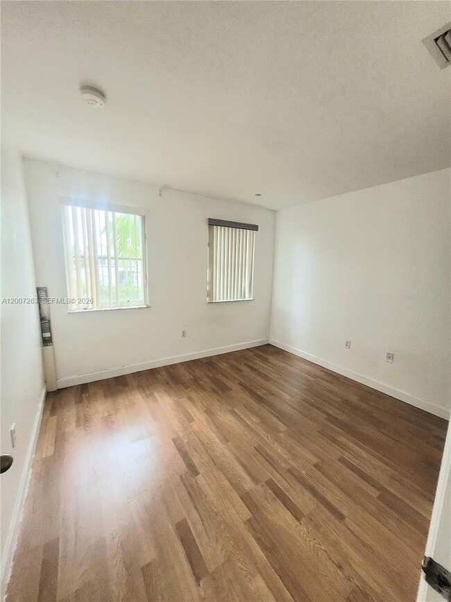 Building Photo - 4331 SW 160th Ave