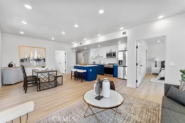 Building Photo - 4064 Live Oak Ave
