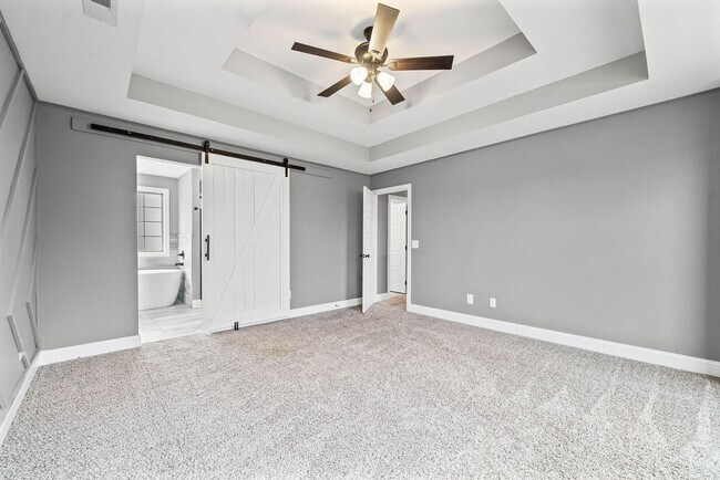 Building Photo - Pet Friendly Four Bedroom!