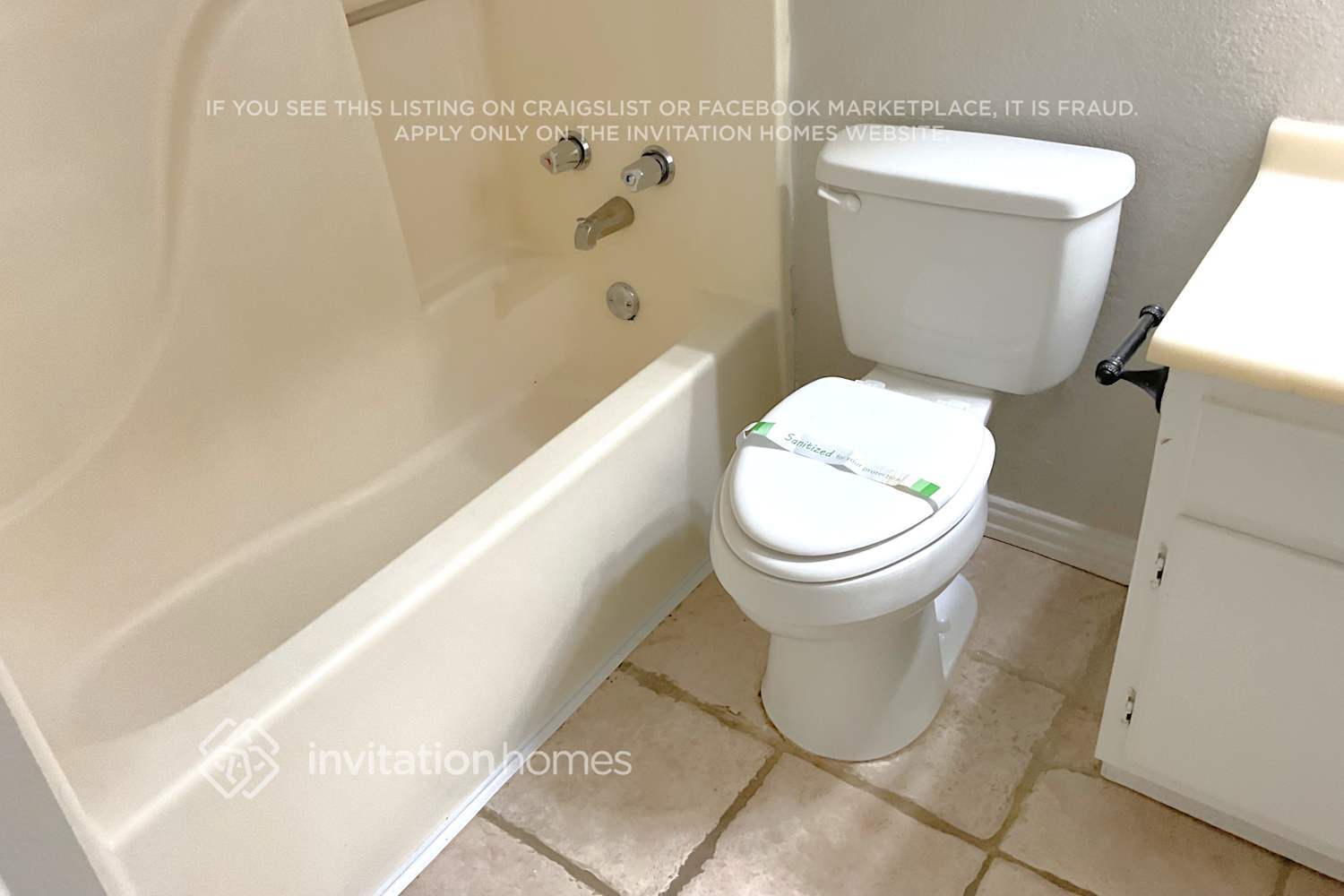 Building Photo - 203 Briar Creek Dr