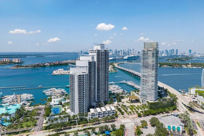 Building Photo - 400 Alton Rd