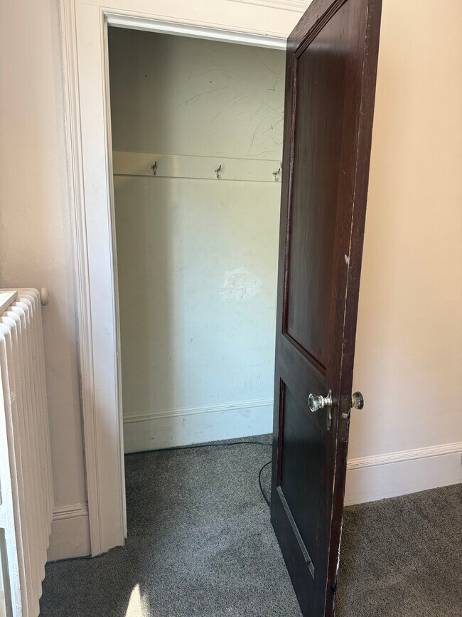 Building Photo - 1829 Main Street-3